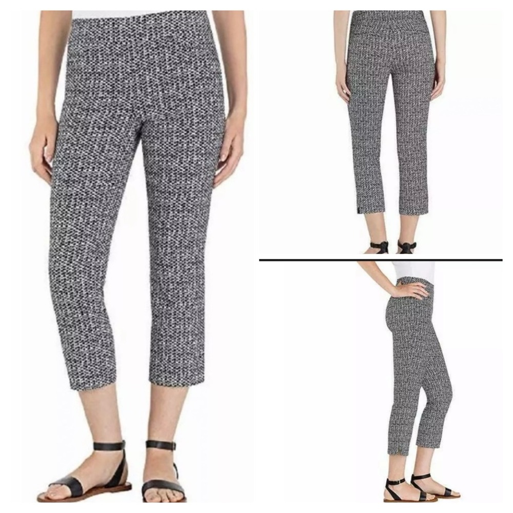 NWOT- Hilary Radley Black & White Stretch Pull On Capris